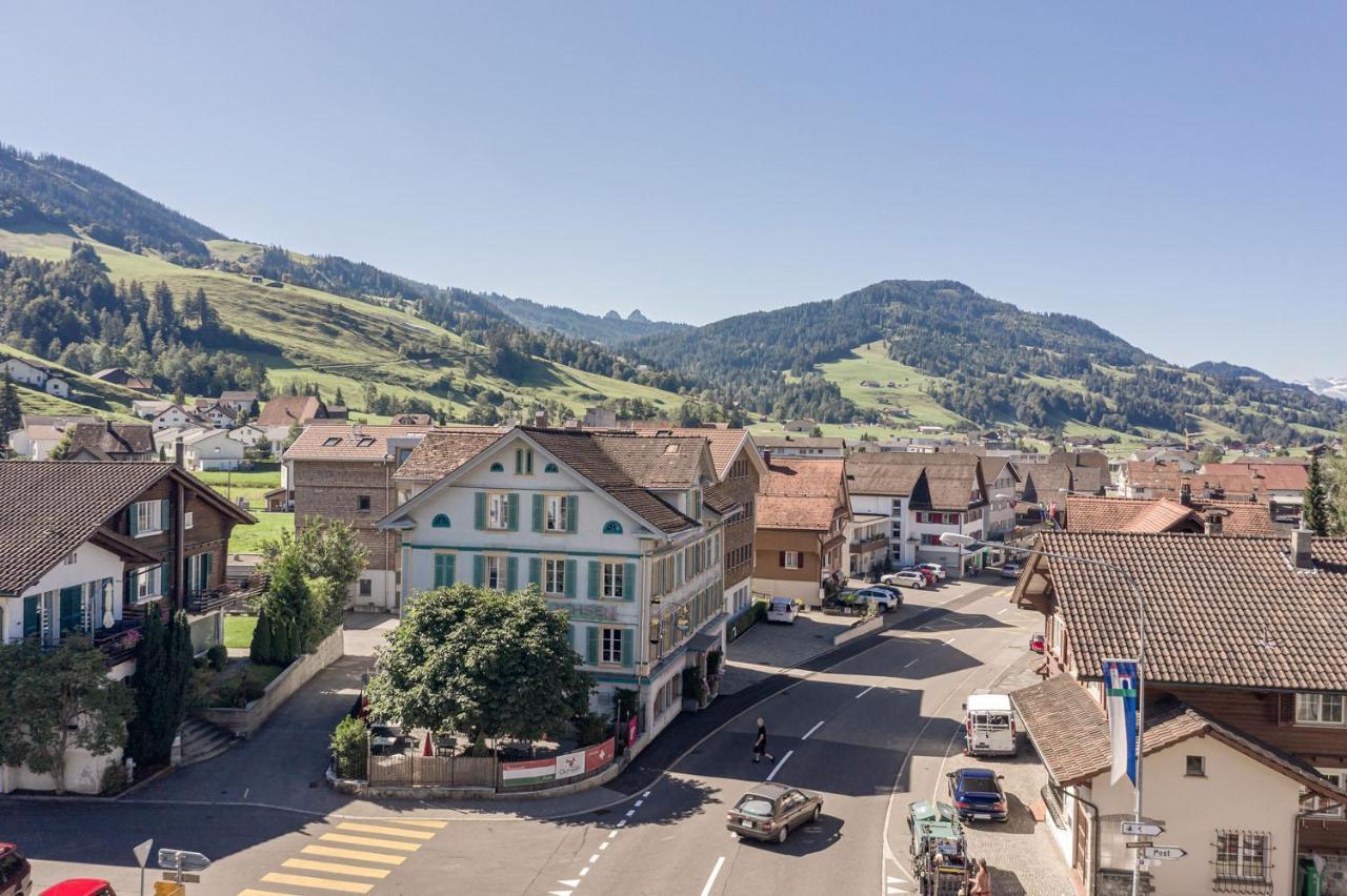 Gaestezimmer Im Dorfzentrum Rothenthurm Kültér fotó